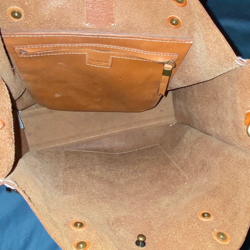 Madewell Crossbody - Picture 6 of 10